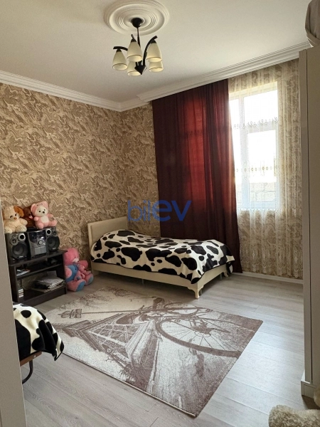 Günlük Kirayə 3 otaqlı Bağ evi  150m², Bakı