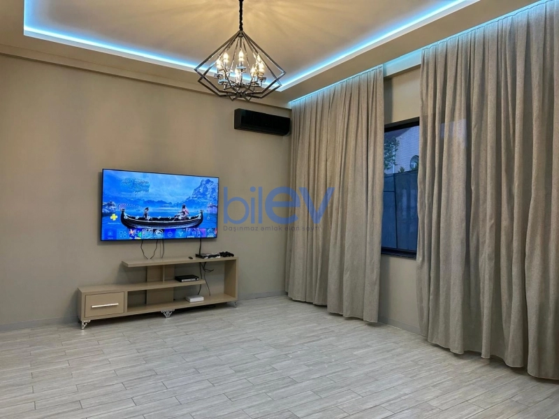 Günlük Kirayə 4 otaqlı Bağ evi  320m², Bakı