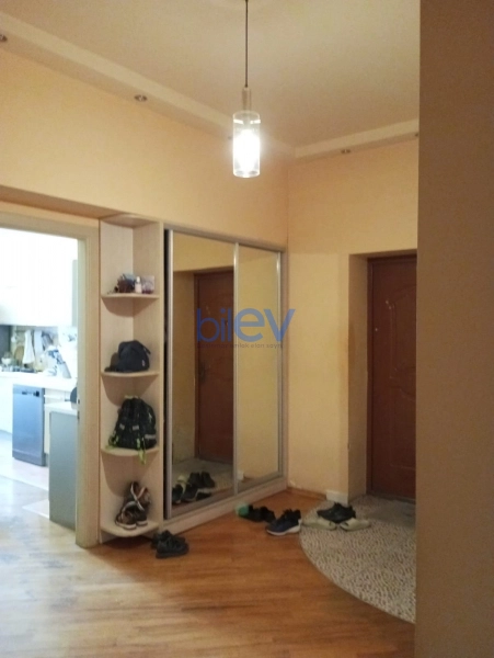 Satış 3 otaqlı Yeni Tikili bina evi  140m², Bakı