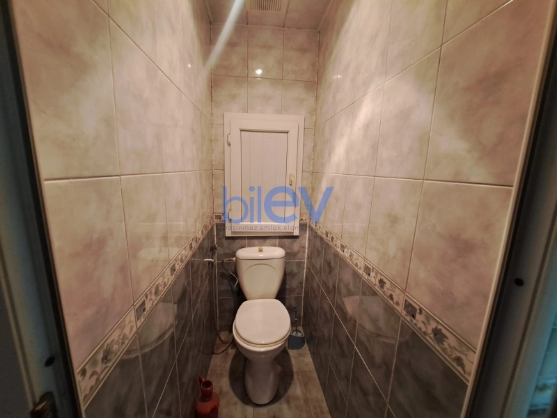 Aylıq Kirayə 2 otaqlı Köhnə Tikili bina evi  70m², Bakı