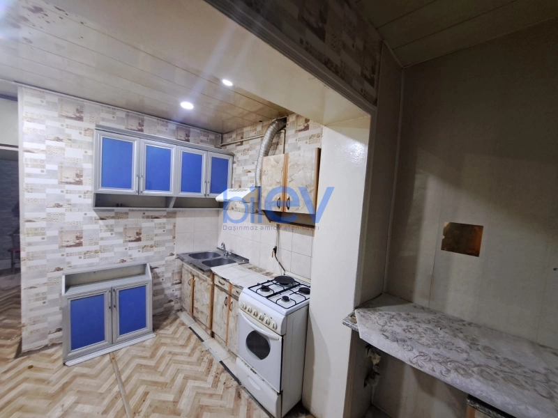 Aylıq Kirayə 2 otaqlı Köhnə Tikili bina evi  70m², Bakı