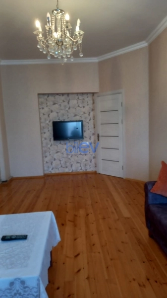 Aylıq Kirayə 2 otaqlı Yeni Tikili bina evi  70m², Bakı