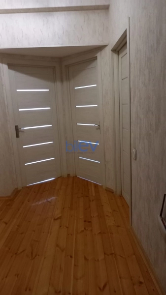 Aylıq Kirayə 2 otaqlı Yeni Tikili bina evi  70m², Bakı