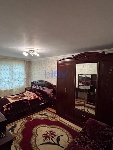 Aylıq Kirayə 3 otaqlı Köhnə Tikili bina evi  65m², Bakı