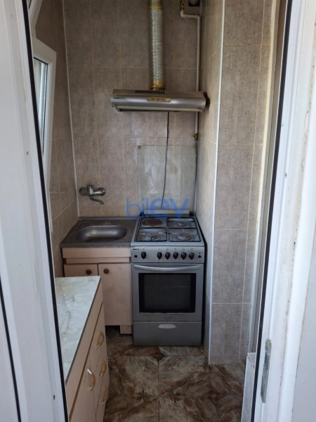 Satış 2 otaqlı Köhnə Tikili bina evi  55m², Bakı