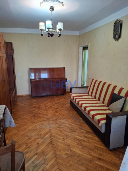 Satış 2 otaqlı Köhnə Tikili bina evi  55m², Bakı
