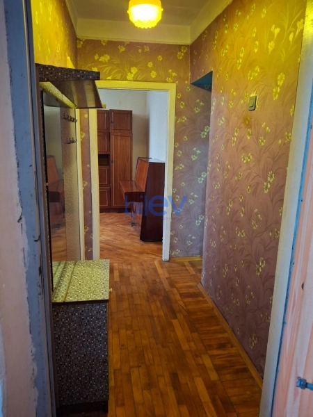 Satış 2 otaqlı Köhnə Tikili bina evi  55m², Bakı
