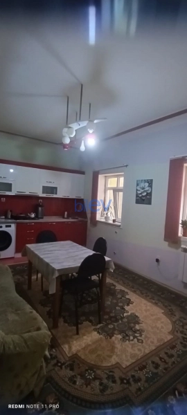 Satış 9 otaqlı Həyət evi  320m², Bakı