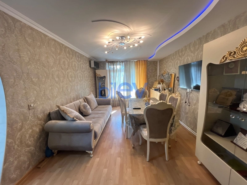 Aylıq Kirayə 2 otaqlı Köhnə Tikili bina evi  60m², Bakı