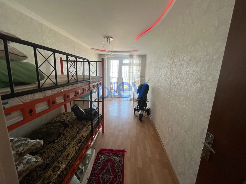 Aylıq Kirayə 2 otaqlı Köhnə Tikili bina evi  60m², Bakı
