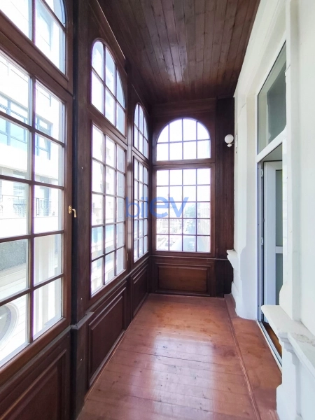Aylıq Kirayə 4 otaqlı Köhnə Tikili bina evi  120m², Bakı