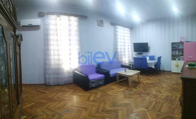 Satış 3 otaqlı Köhnə Tikili bina evi  75m², Bakı