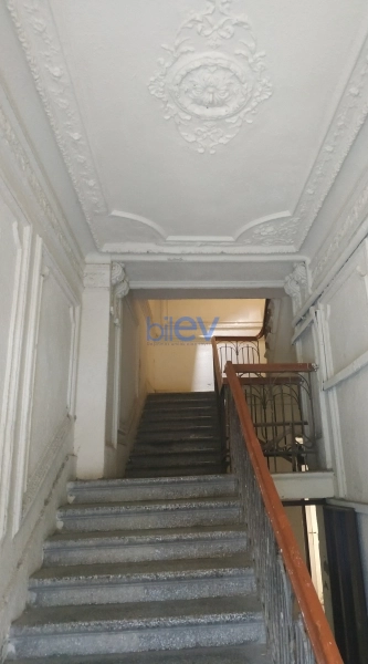 Satış 3 otaqlı Köhnə Tikili bina evi  75m², Bakı