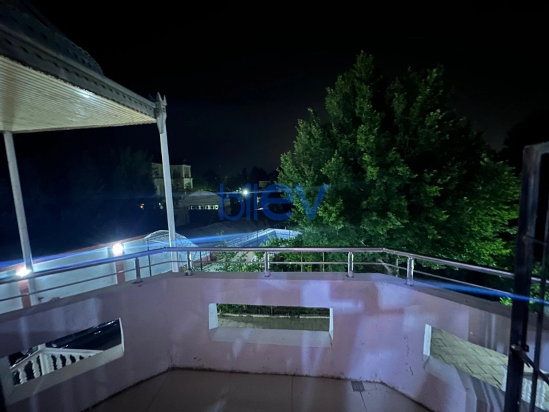 Günlük Kirayə 5 otaqlı Bağ evi  210m², Bakı