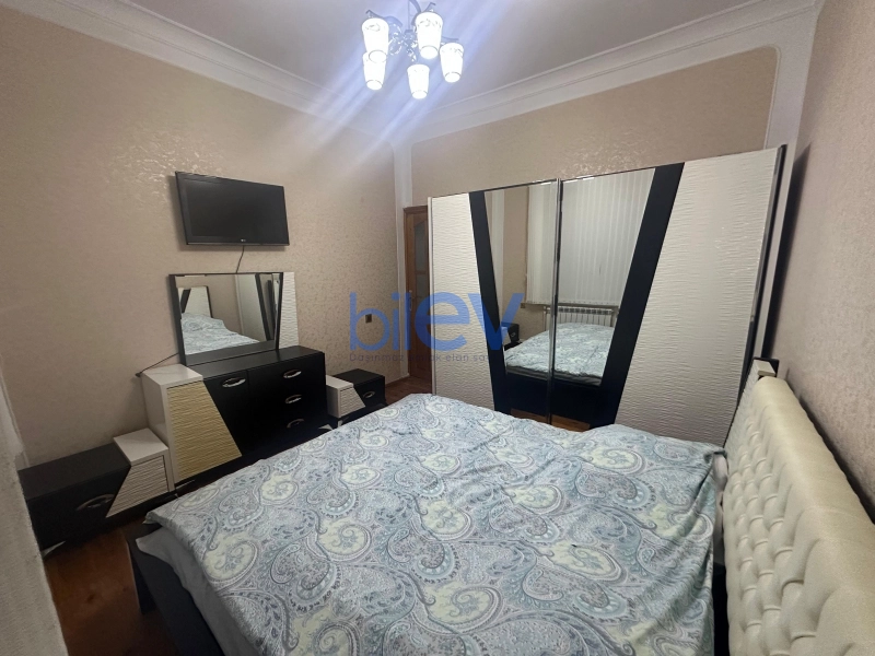 Günlük Kirayə 5 otaqlı Bağ evi  210m², Bakı