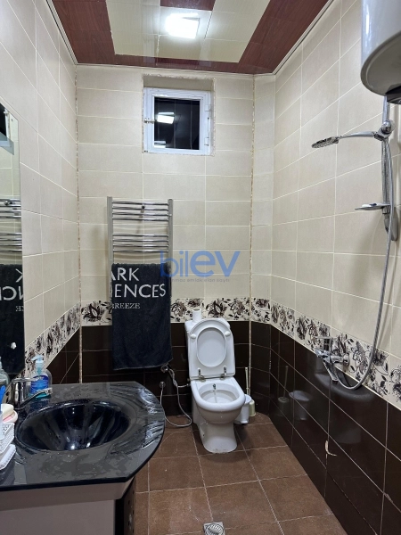 Günlük Kirayə 5 otaqlı Bağ evi  210m², Bakı
