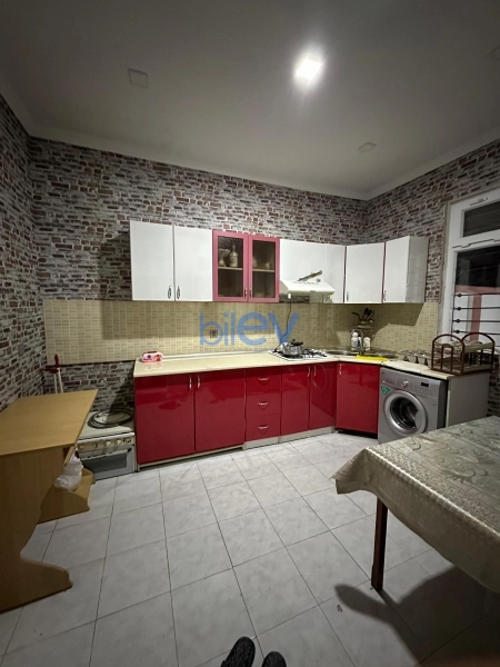 Günlük Kirayə 5 otaqlı Bağ evi  210m², Bakı