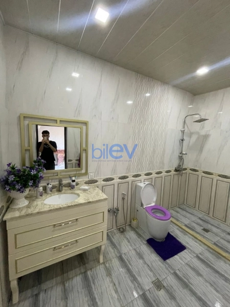 Günlük Kirayə 5 otaqlı Bağ evi  240m², Bakı