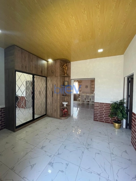 Günlük Kirayə 5 otaqlı Bağ evi  240m², Bakı
