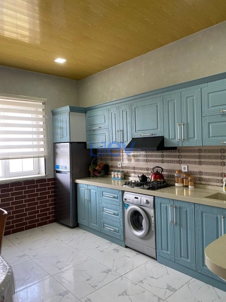 Günlük Kirayə 5 otaqlı Bağ evi  240m², Bakı