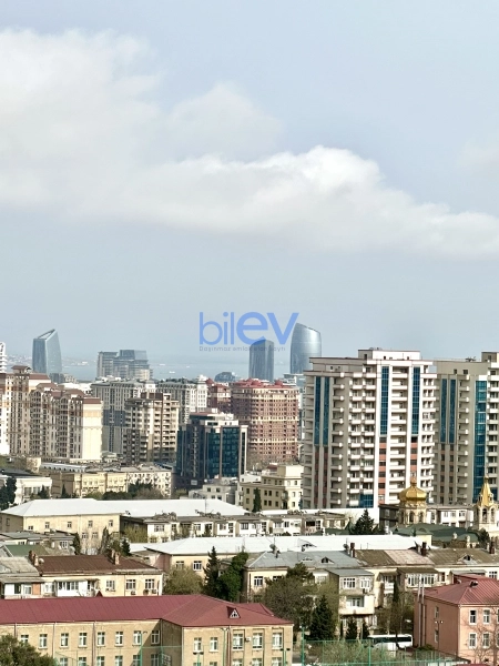Satış 4 otaqlı Yeni Tikili bina evi  m², Bakı