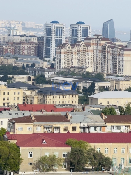 Satış 4 otaqlı Yeni Tikili bina evi  m², Bakı