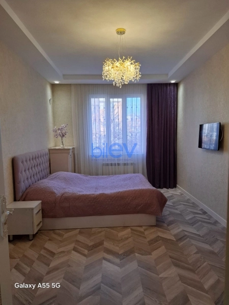 Satış 2 otaqlı Köhnə Tikili bina evi  52m², Bakı