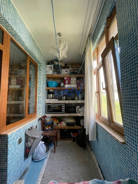 Satış 3 otaqlı Köhnə Tikili bina evi  75m², Bakı