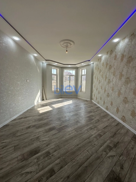 Satış 6 otaqlı Həyət evi  200m², Bakı