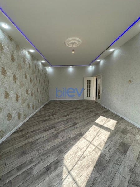 Satış 6 otaqlı Həyət evi  200m², Bakı