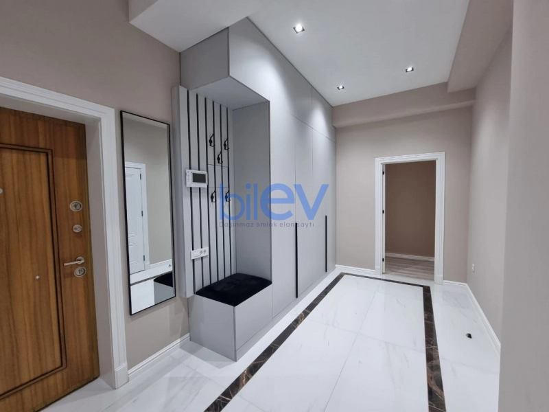 Aylıq Kirayə 2 otaqlı Köhnə Tikili bina evi  90m², Bakı