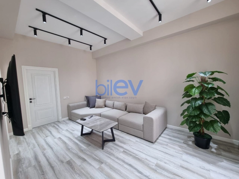 Aylıq Kirayə 2 otaqlı Köhnə Tikili bina evi  90m², Bakı