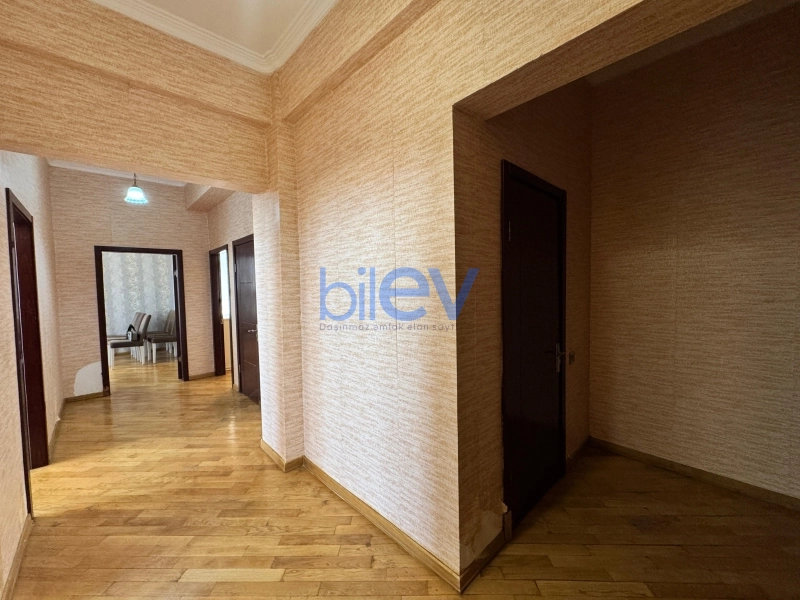 Aylıq Kirayə 3 otaqlı Yeni Tikili bina evi  85m², Bakı