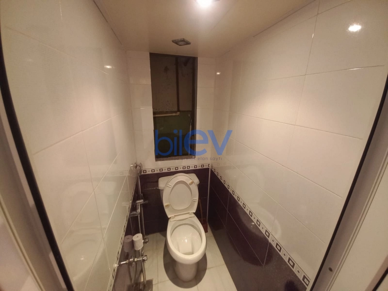 Aylıq Kirayə 3 otaqlı Köhnə Tikili bina evi  80m², Bakı