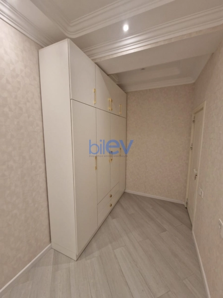 Aylıq Kirayə 2 otaqlı Yeni Tikili bina evi  100m², Bakı