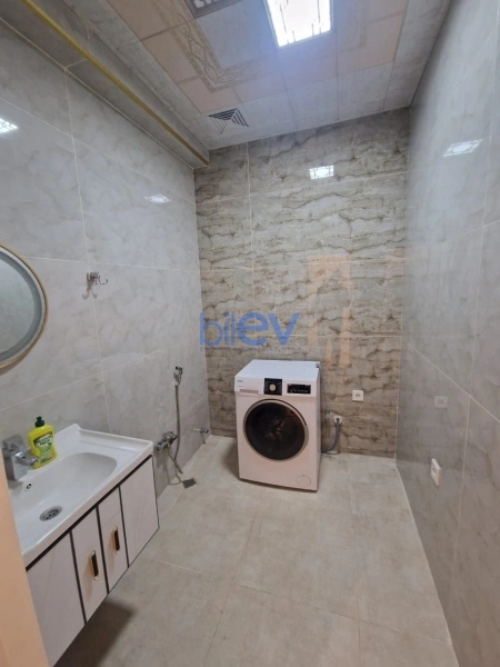 Aylıq Kirayə 2 otaqlı Yeni Tikili bina evi  100m², Bakı