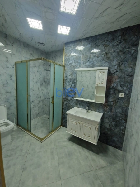 Aylıq Kirayə 2 otaqlı Yeni Tikili bina evi  100m², Bakı