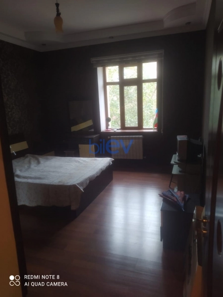 Aylıq Kirayə 2 otaqlı Köhnə Tikili bina evi  62m², Bakı