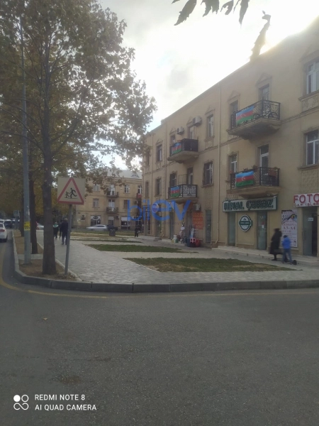 Aylıq Kirayə 2 otaqlı Köhnə Tikili bina evi  62m², Bakı