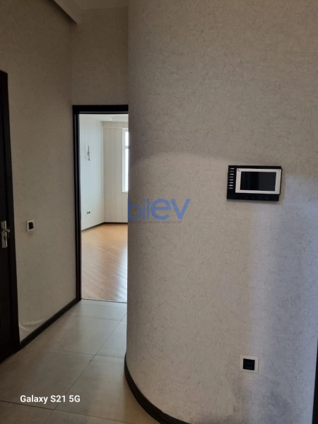 Satış 3 otaqlı Yeni Tikili bina evi  93m², Bakı