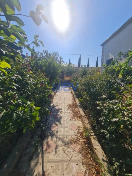 Satış 8 otaqlı Həyət evi  300m², Bakı