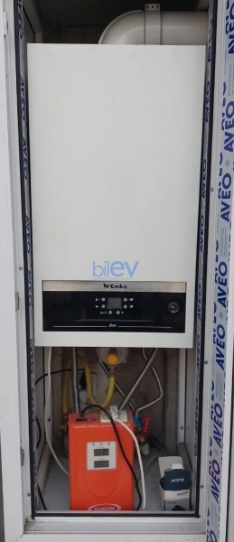 Aylıq Kirayə 2 otaqlı Köhnə Tikili bina evi  55m², Bakı