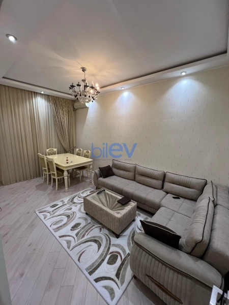 Aylıq Kirayə 2 otaqlı Yeni Tikili bina evi  70m², Bakı