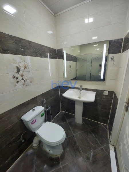 Aylıq Kirayə 2 otaqlı Yeni Tikili bina evi  64m², Bakı