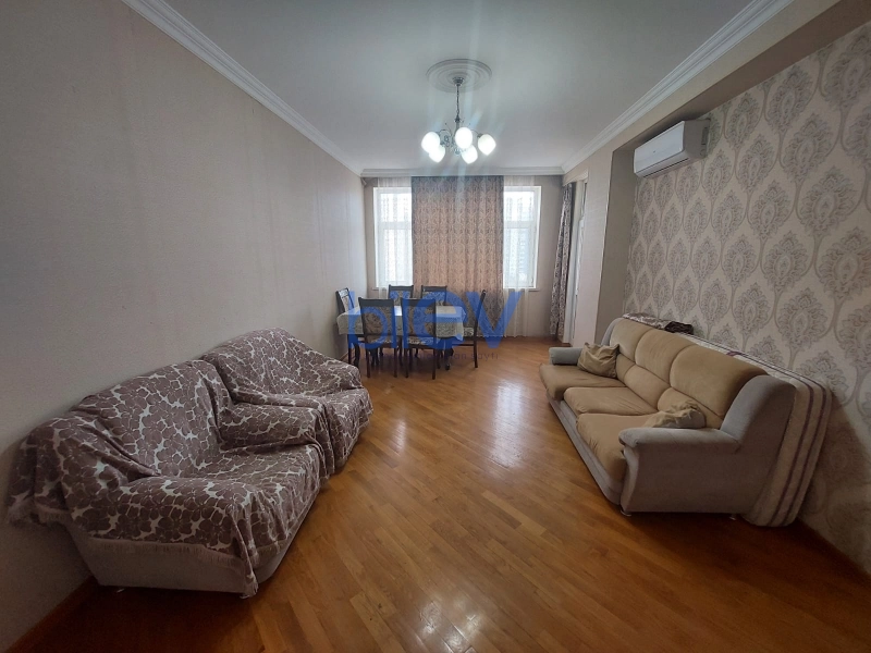 Aylıq Kirayə 2 otaqlı Yeni Tikili bina evi  64m², Bakı