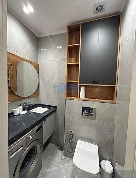 Aylıq Kirayə 2 otaqlı Yeni Tikili bina evi  110m², Bakı
