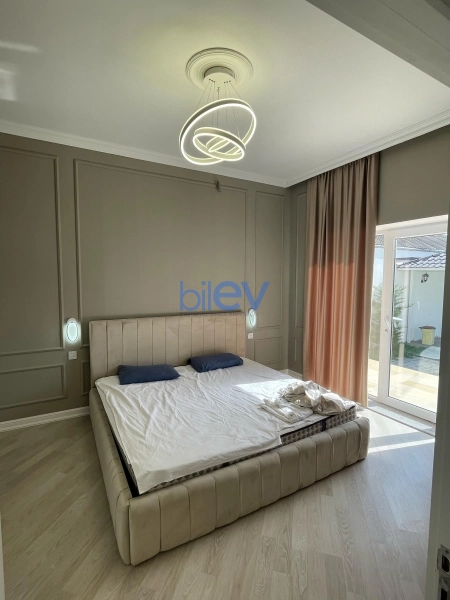 Günlük Kirayə 6 otaqlı Bağ evi  500m², Bakı