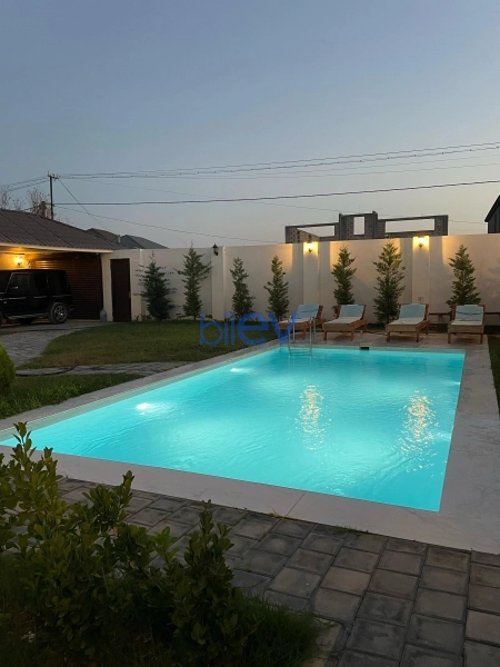 Günlük Kirayə 6 otaqlı Bağ evi  500m², Bakı