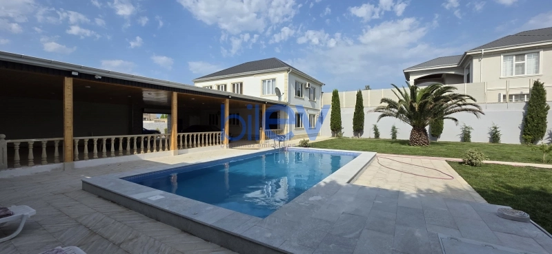 Günlük Kirayə 5 otaqlı Bağ evi  200m², Bakı