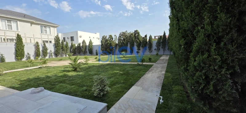 Günlük Kirayə 5 otaqlı Bağ evi  200m², Bakı